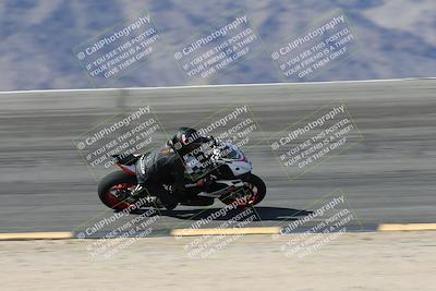 media/May-10-2025-Race Pace (Sat) [[db32fef2da]]/Vested/3-Bowl Set 1 (9am)/